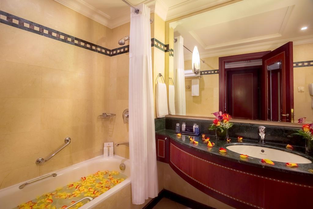 Deluxe Room,62694775:JPEG