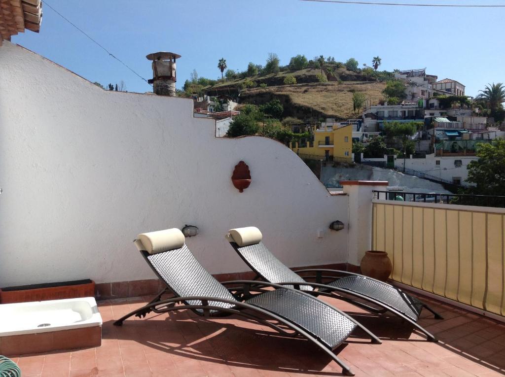 Grotta con Vista (4 Adulti)