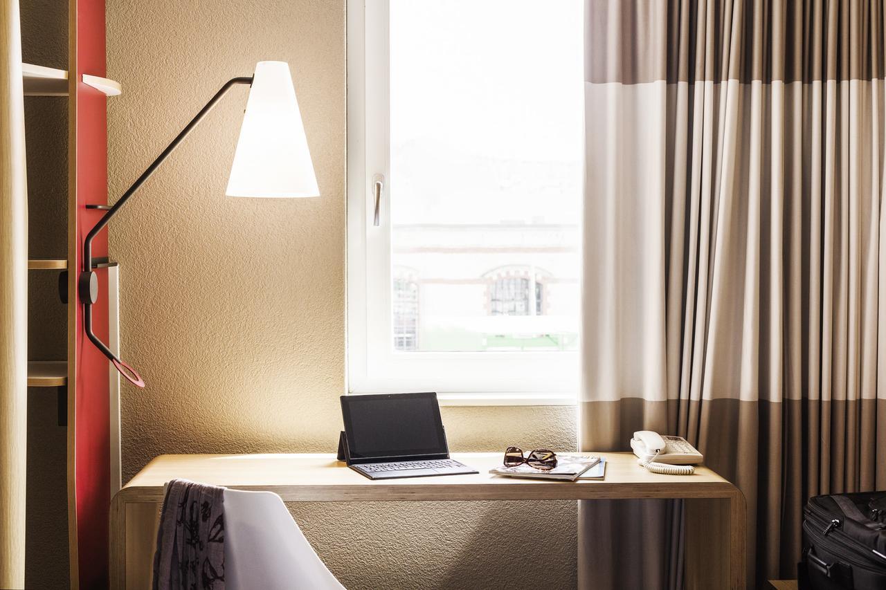 Double Sweet Room by Ibis