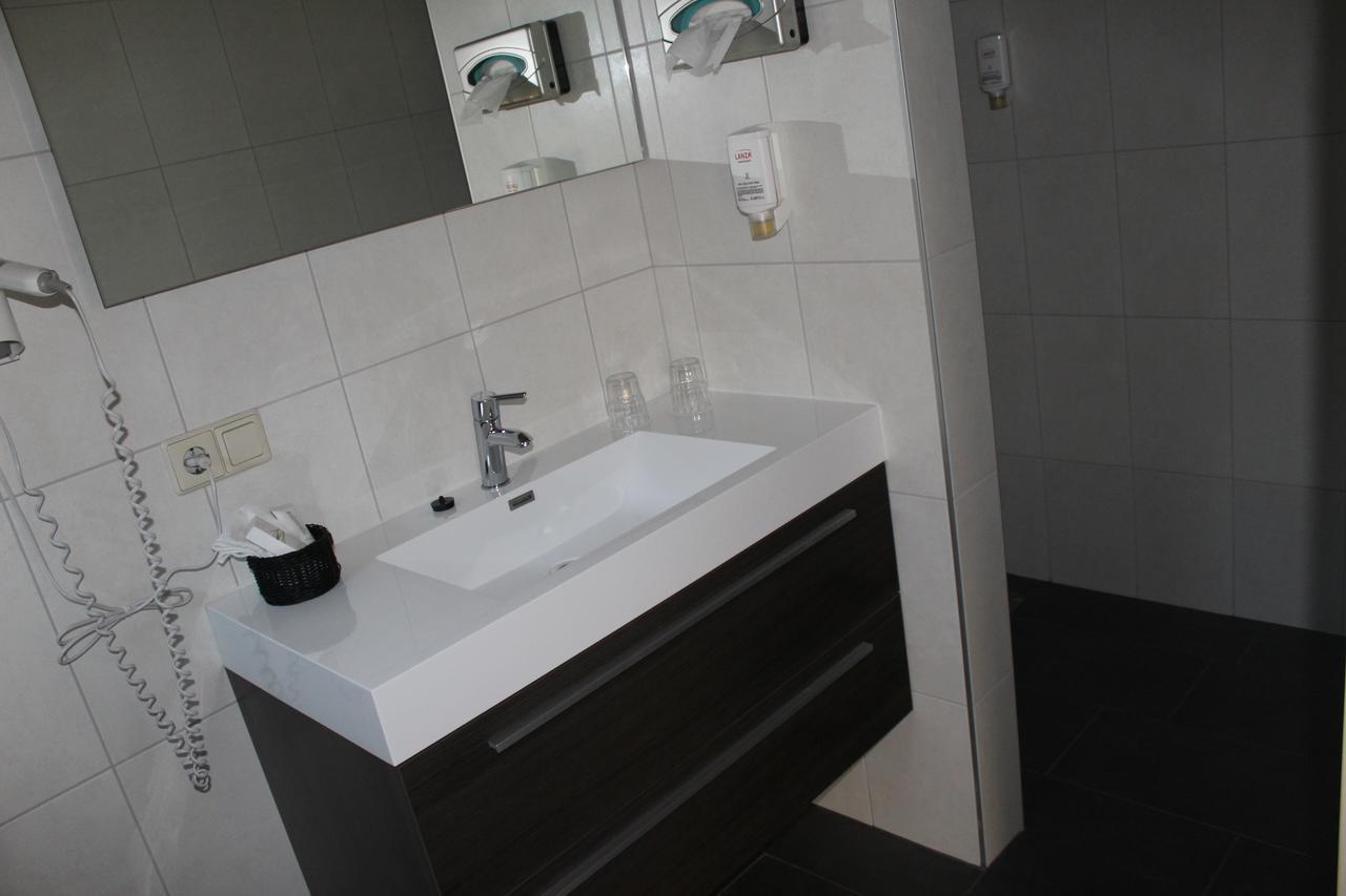 Standard Studio