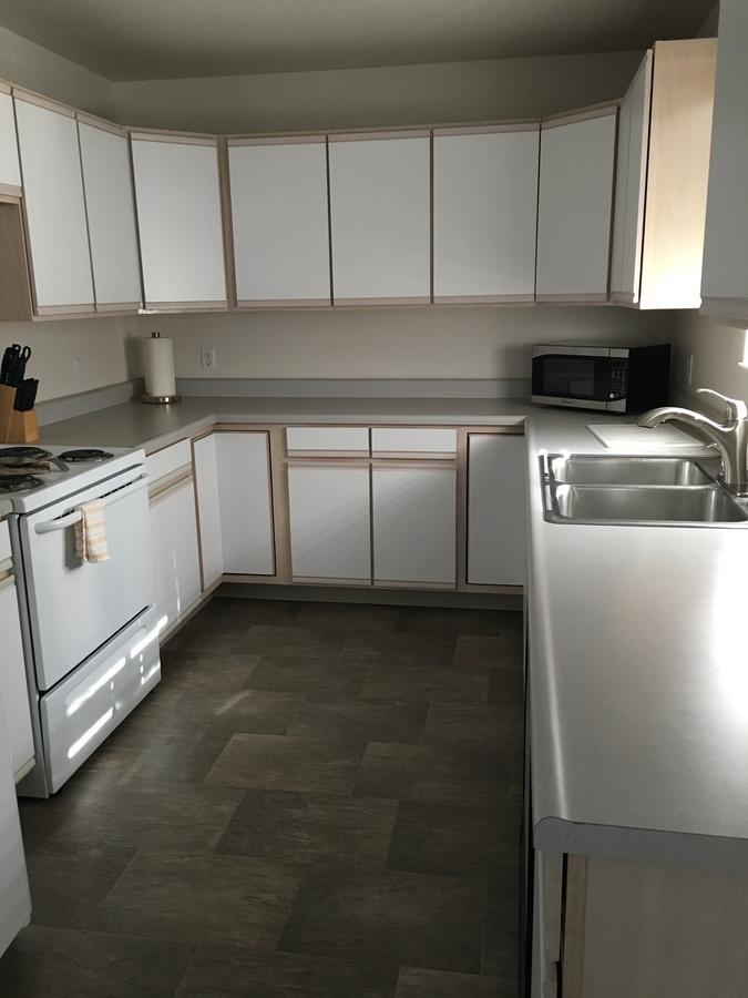 One-Bedroom Queen Suite - Non-Smoking,1284764269:JPEG