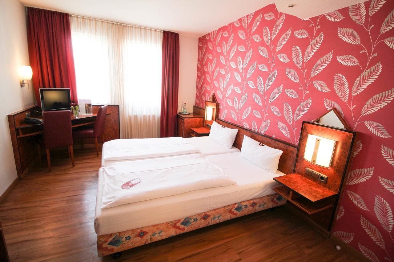 Business Doppel-/Zweibettzimmer