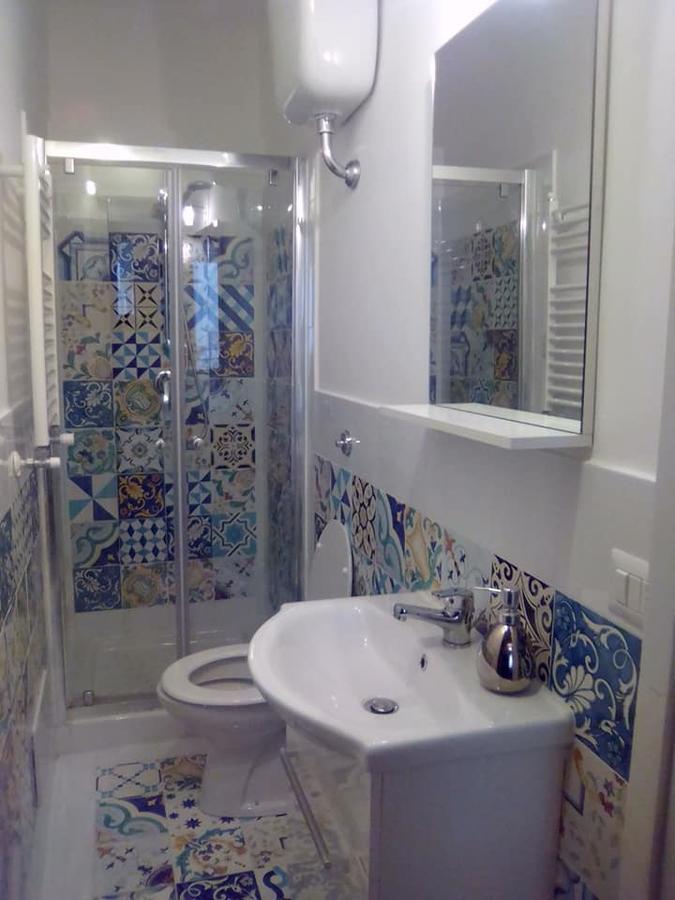 Deluxe Double or Twin Room Balcony,641868774:JPEG