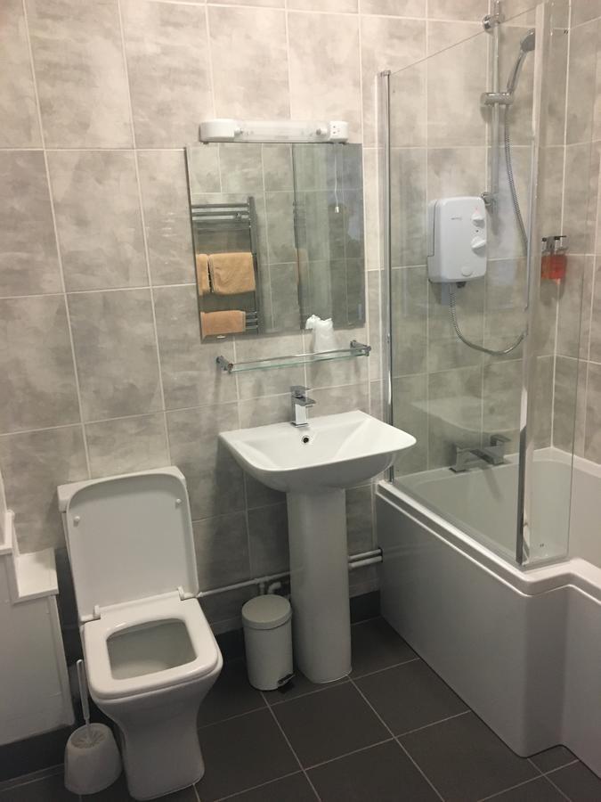 Family Room,1607653940:JPEG