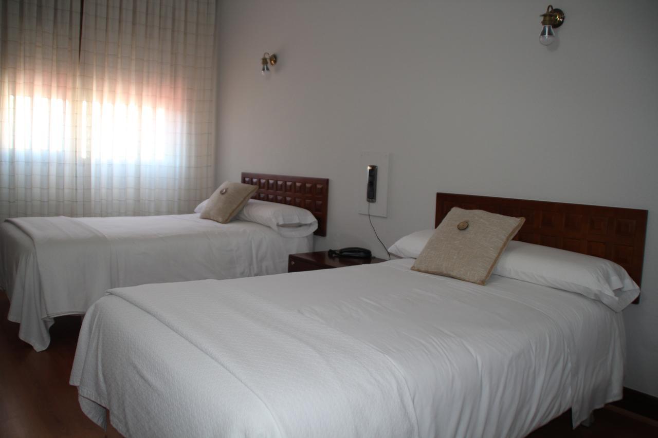 Standard Triple Room,644550375:JPEG