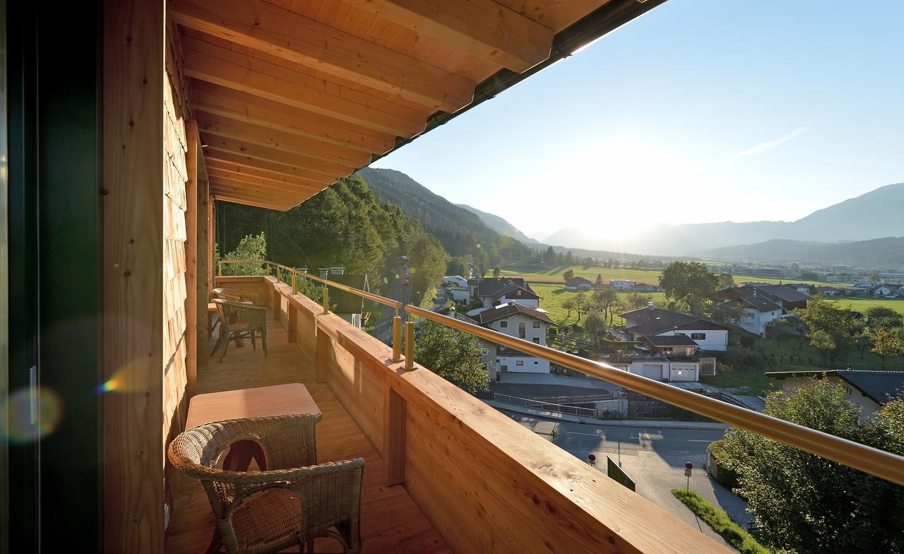 Deluxe Doppel-/Zweibettzimmer mit Bergblick