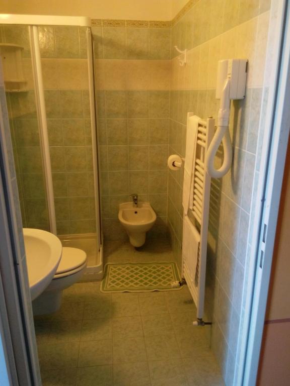 Double or Twin Room with Balcony,264715821:JPEG