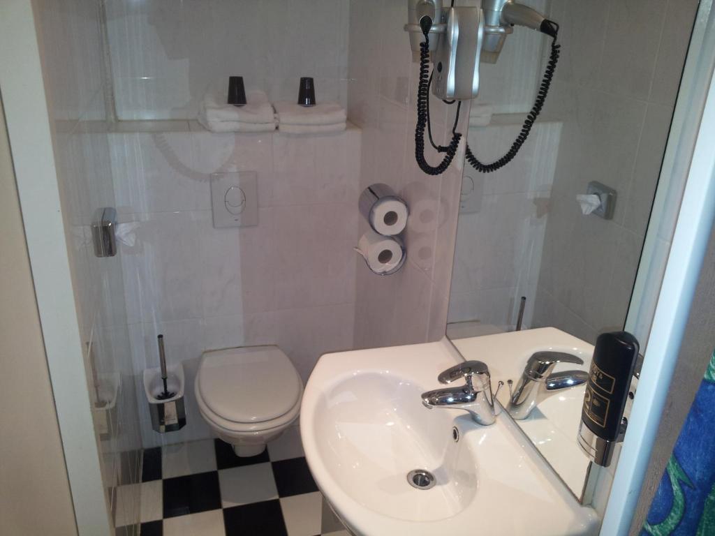 Quarto Standard com 2 Camas de Solteiro