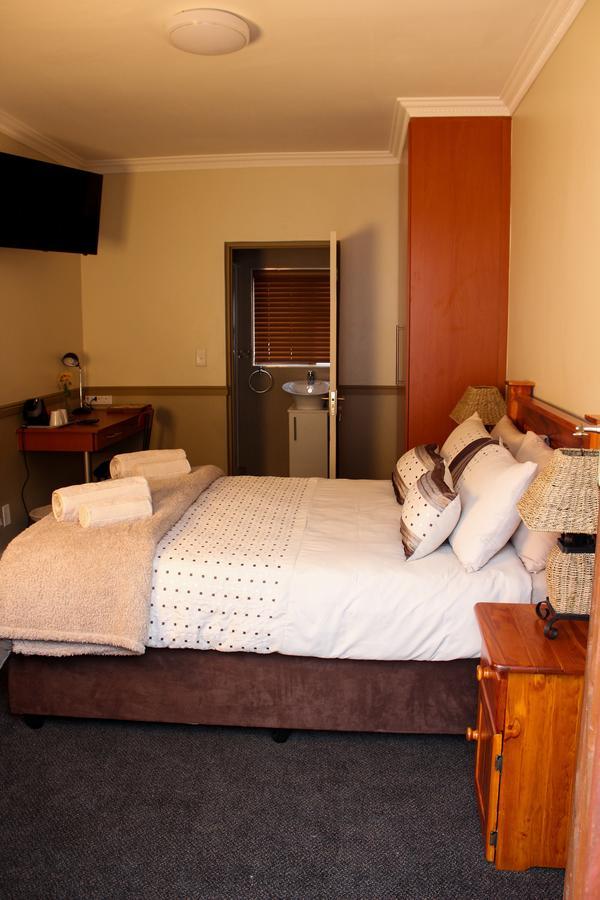 Double Room,648946896:JPEG