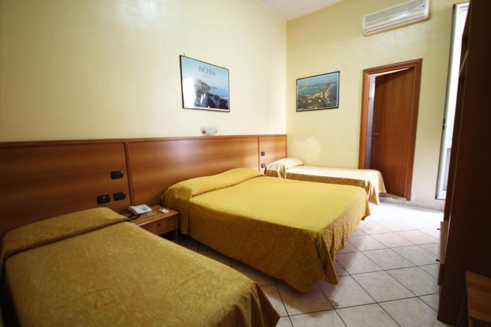 Habitación Cuádruple con baño