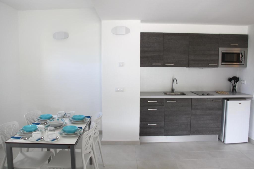 Superior One-Bedroom Apartment Mountain View
