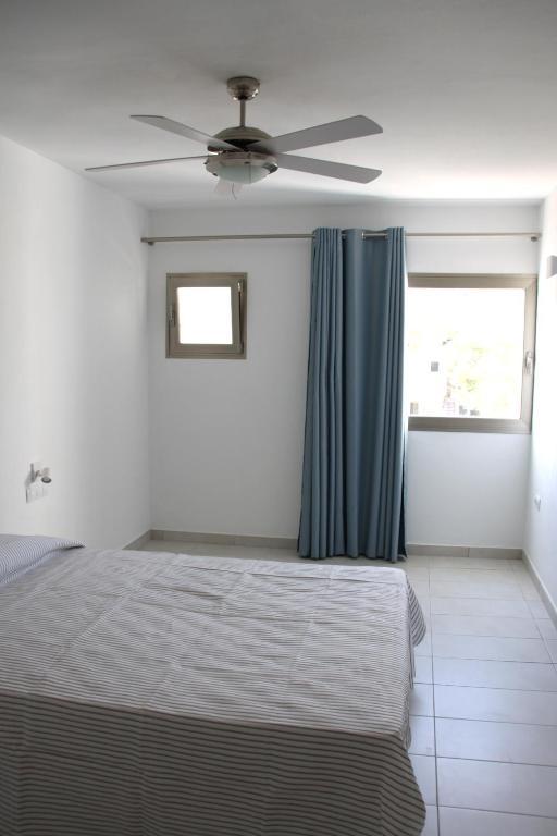 Superior One-Bedroom Apartment Mountain View