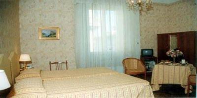 Dreibettzimmer