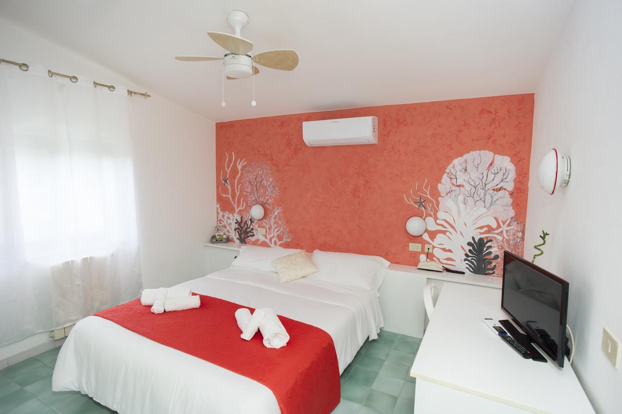 Two Connecting Double Rooms with Balcony,1116456117:JPEG