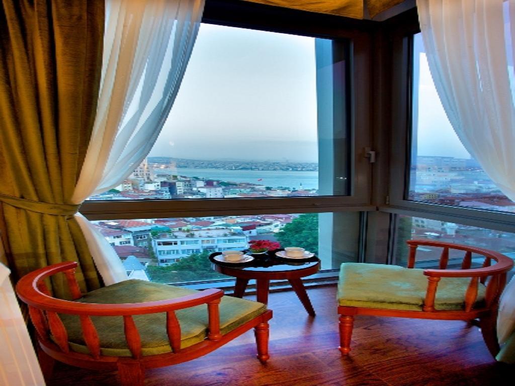 Superior Double or Twin Room with Maiden's Tower View
