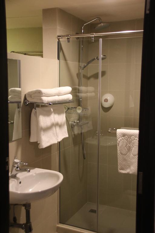 Deluxe Tweepersoonskamer met 2 Aparte Bedden