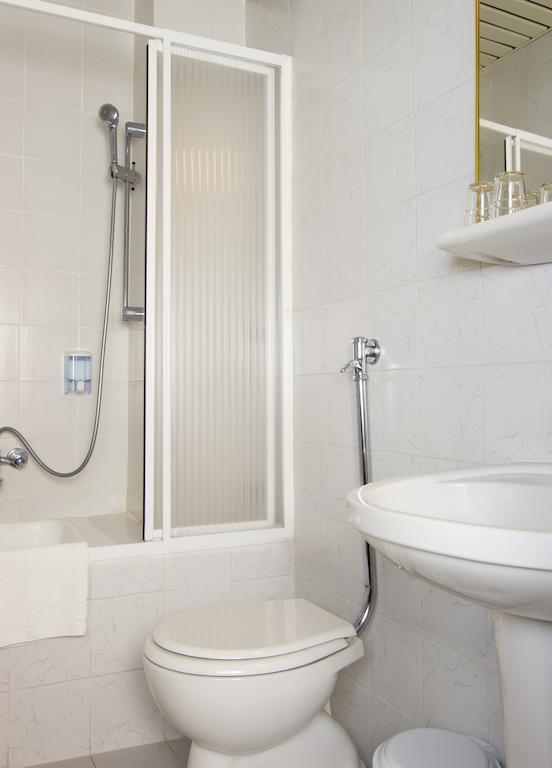 Standard Triple Room,693968484:JPEG