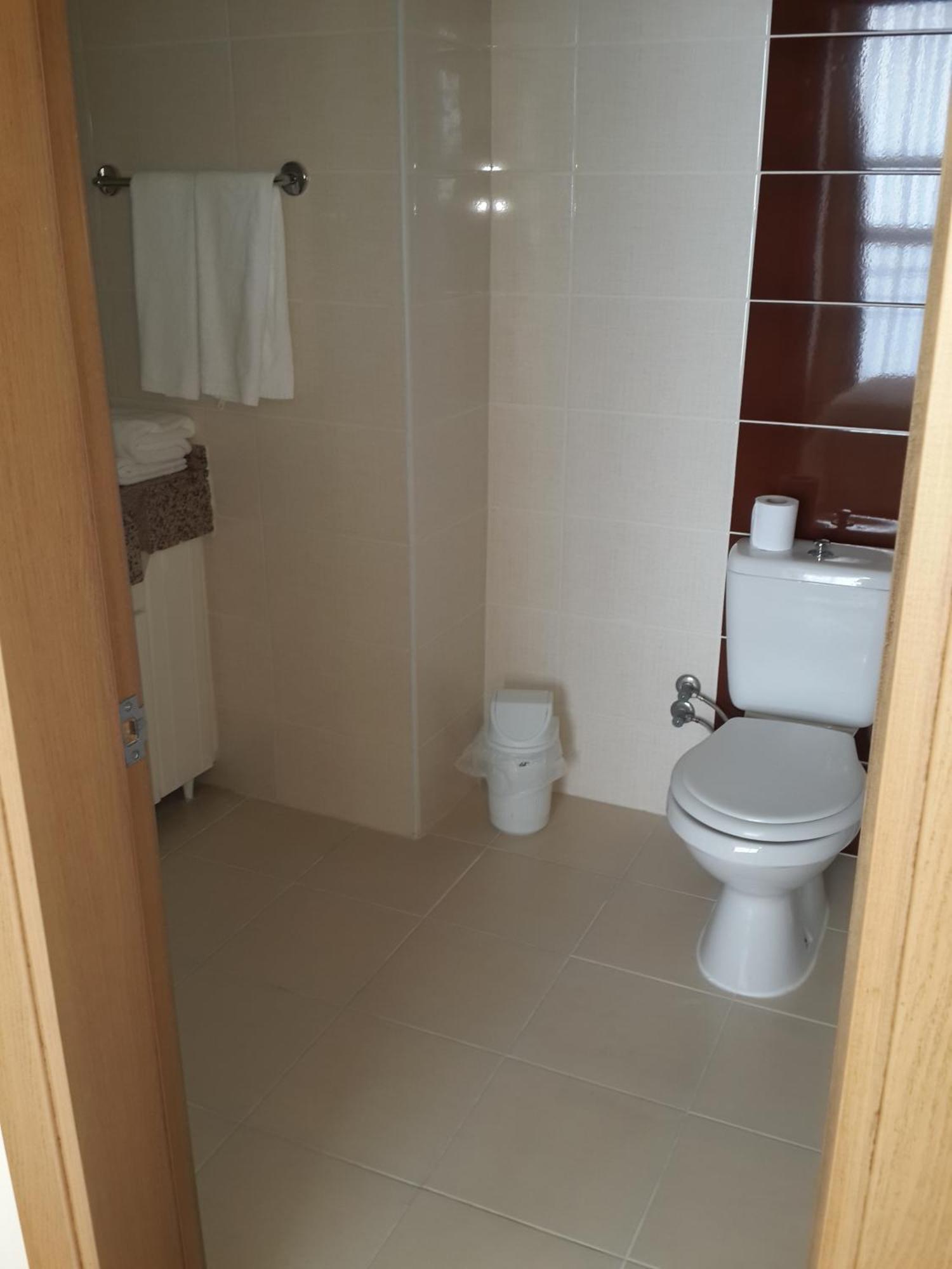Quarto Standard com Cama de Casal ou 2 de Solteiro e Vista do Mar