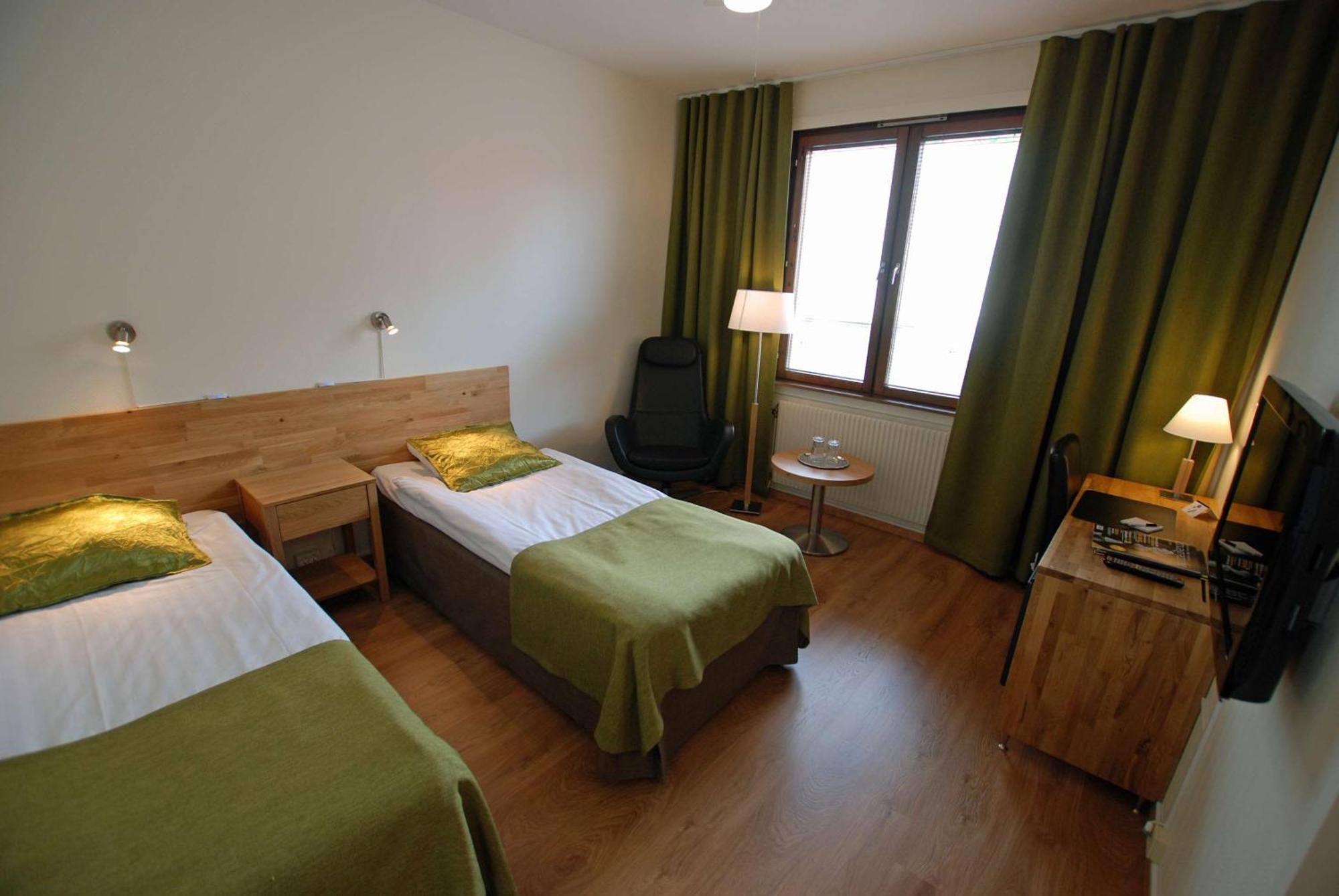 Superior Double Room with Two Single Beds - Non-Smoking,1216641043:JPEG