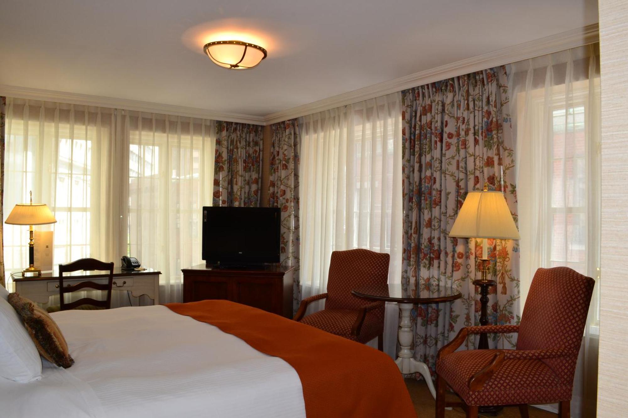 Superior Hoekkamer met Kingsize Bed