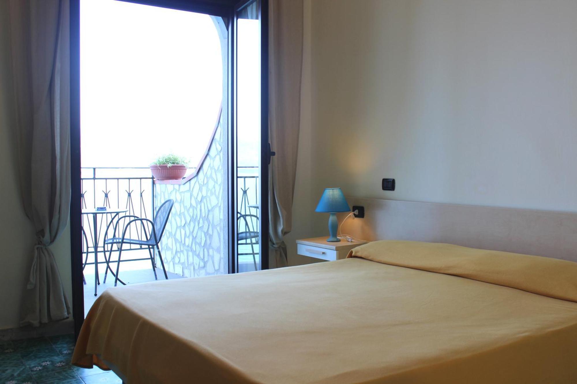 Double Room Sea View