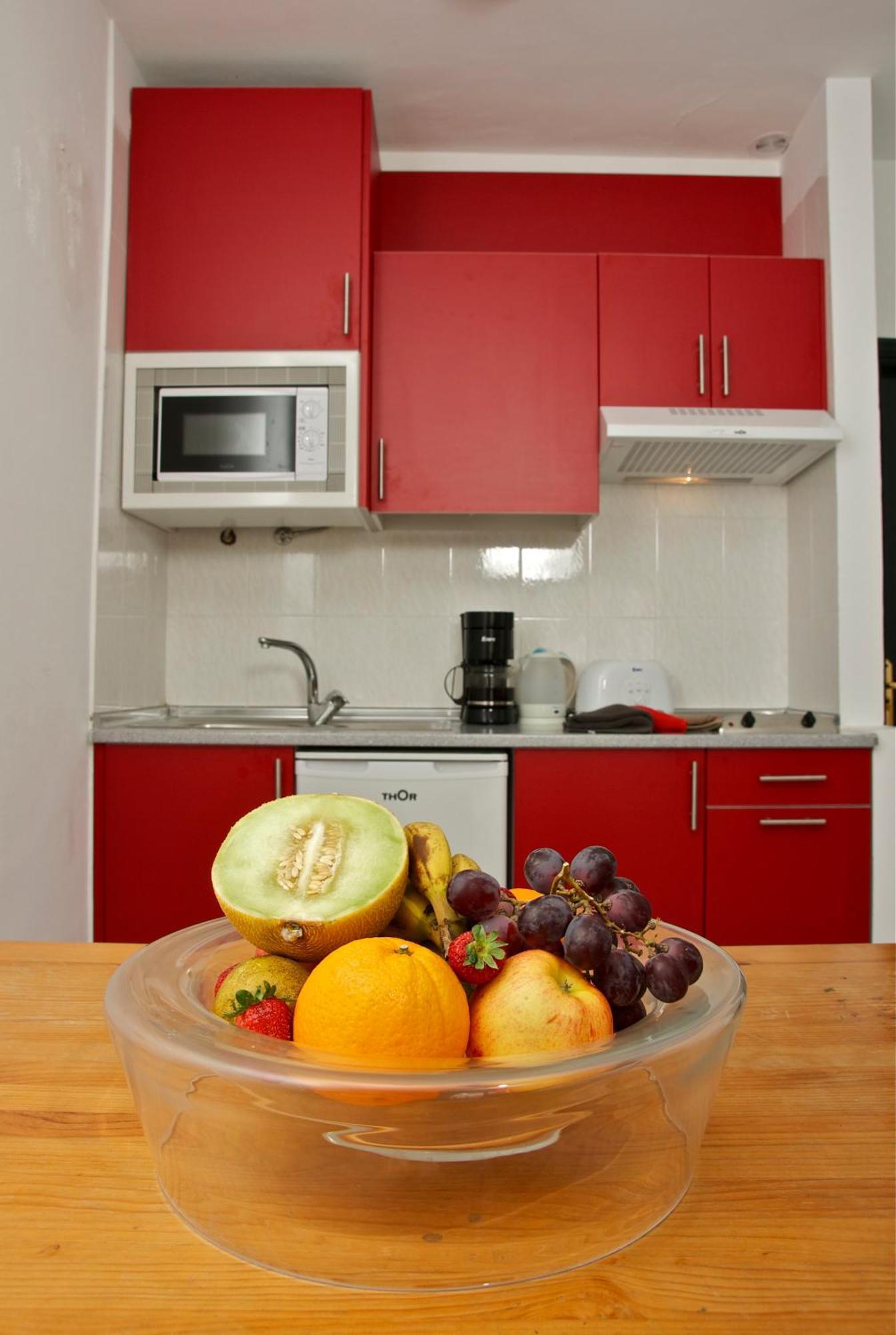 Apartamento de 1 dormitorio con vistas al jardín y cama extragrande (2 adultos)