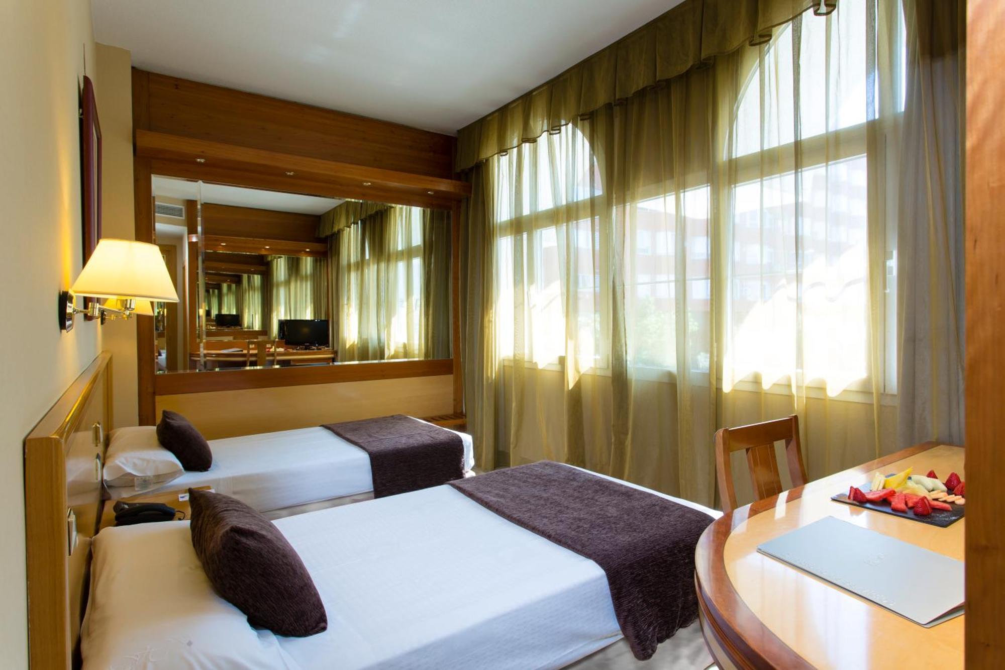 Double or Twin Room,1226886764:JPEG