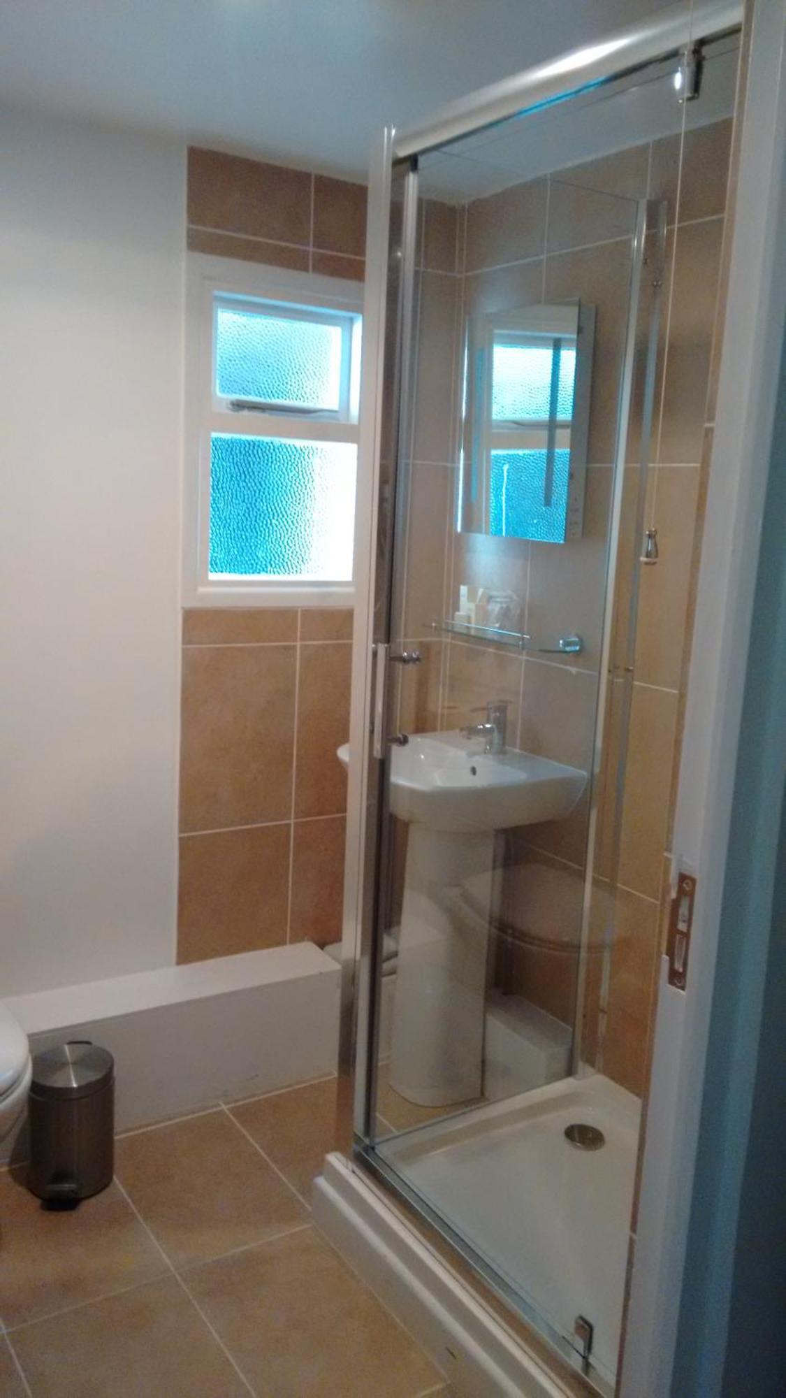 Single Room,1181864266:JPEG
