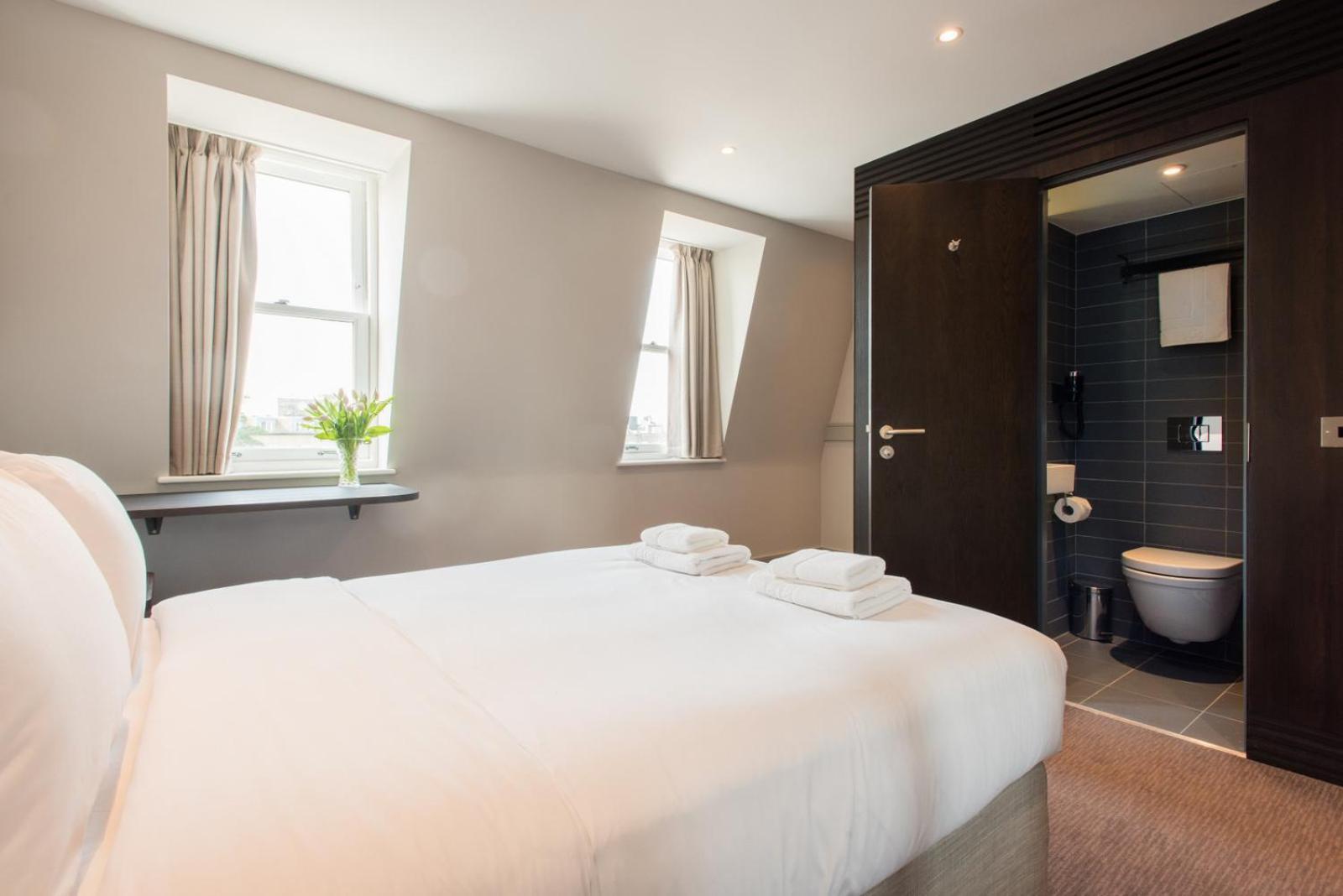 Double Room,1589261160:JPEG
