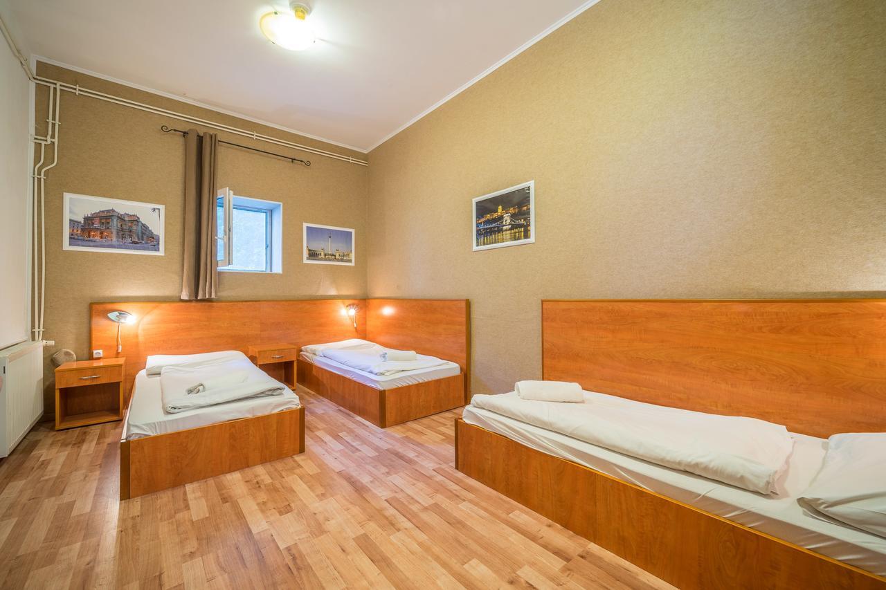 Dreibettzimmer