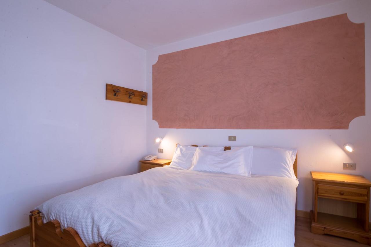 Double Room,727824349:JPEG