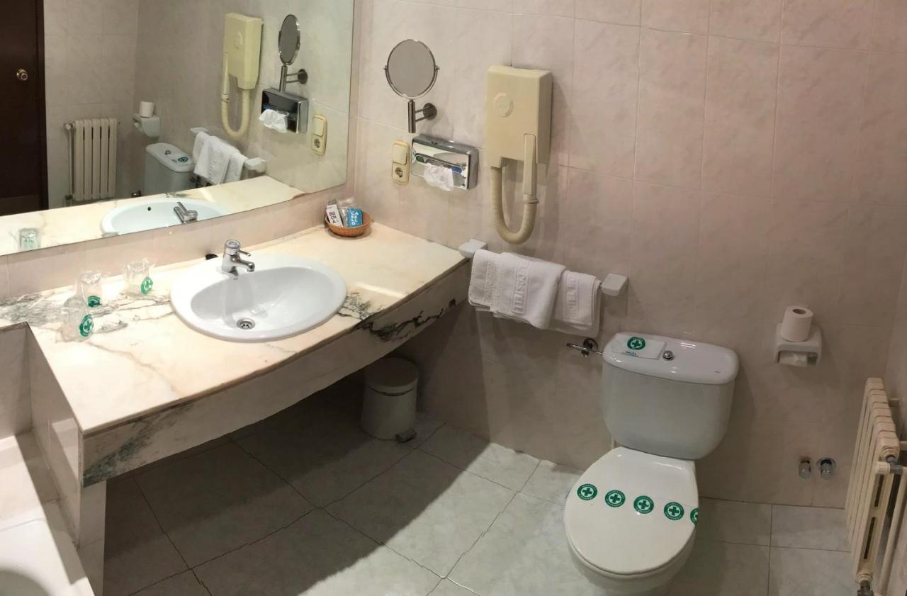 Habitación Triple Económica