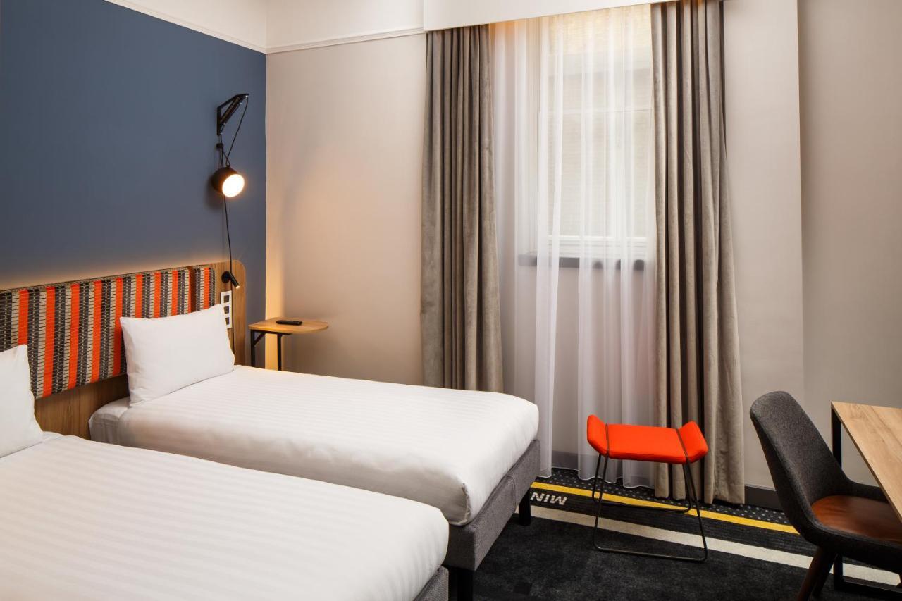 Twin Room,744516649:JPEG