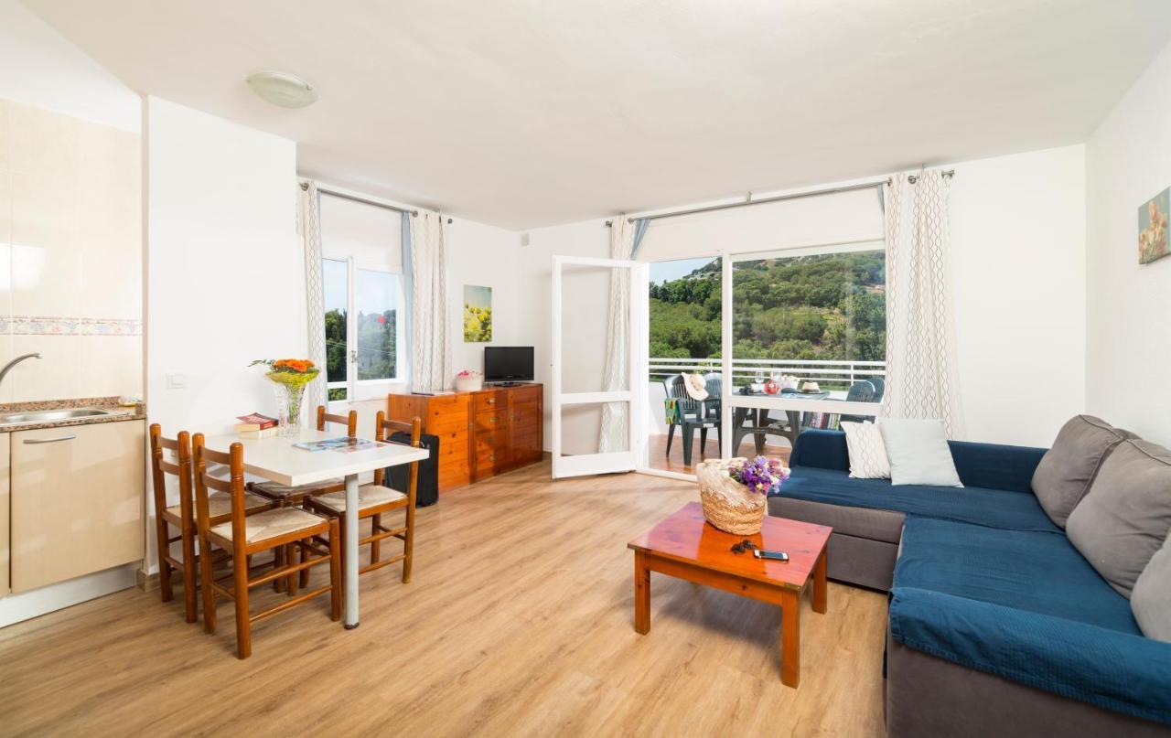 Apartment with Mountain View (2 Adults + 2 Children),746284511:JPEG