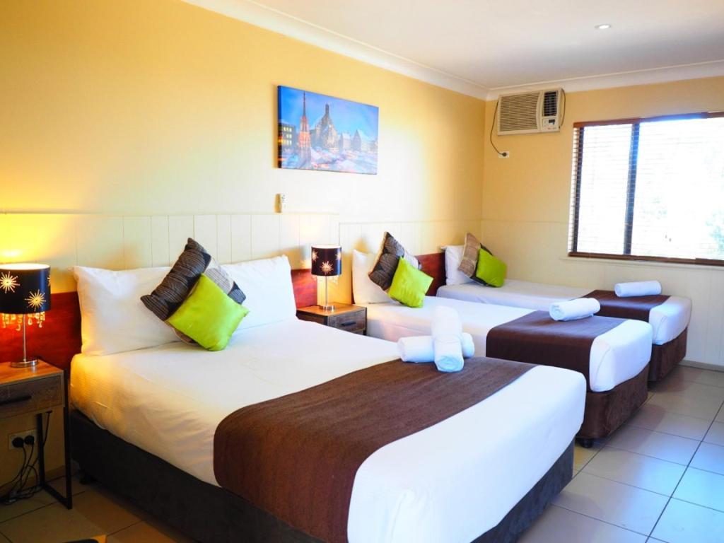 Quadruple Room,749510876:JPEG