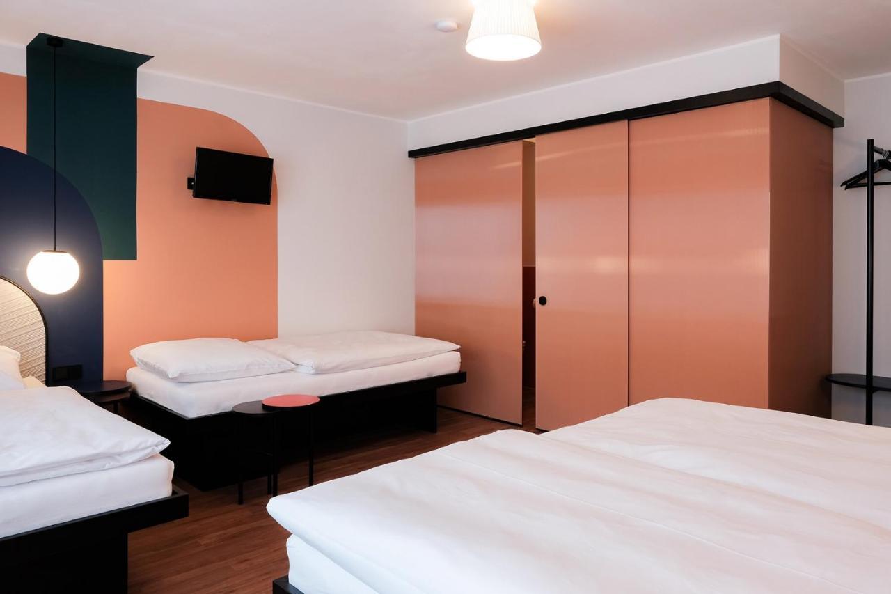 Quadruple Room Private Bathroom