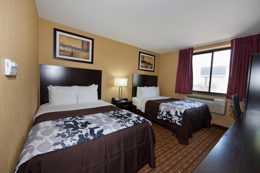 Double Room with Two Double Beds - Non-Smoking