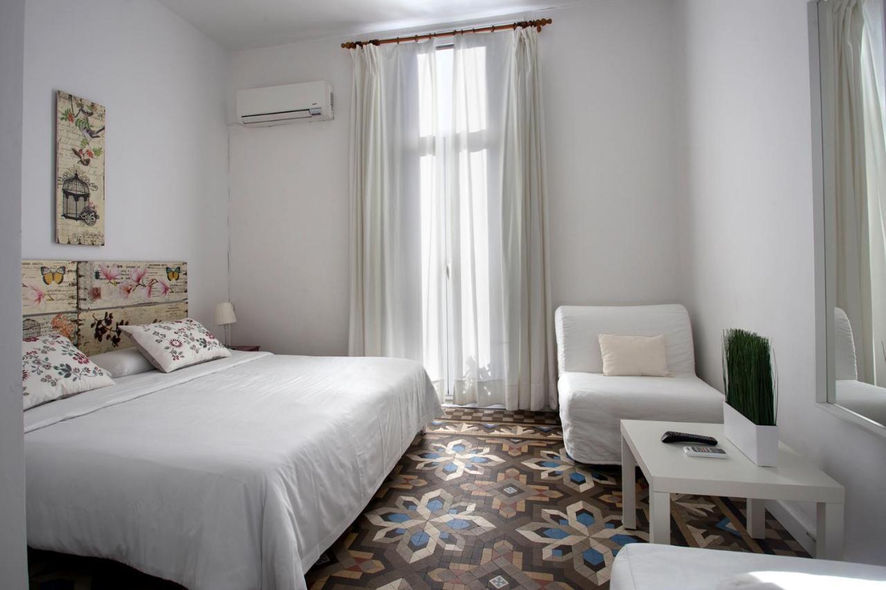Large Exterior Double Room with private bathroom and balcony,225110054:JPEG
