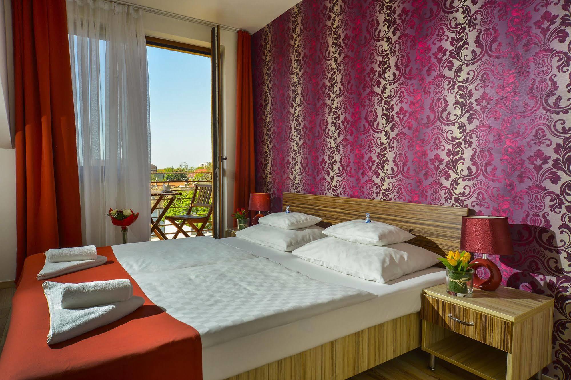 Tweepersoonskamer met 1 of 2 Bedden en Balkon