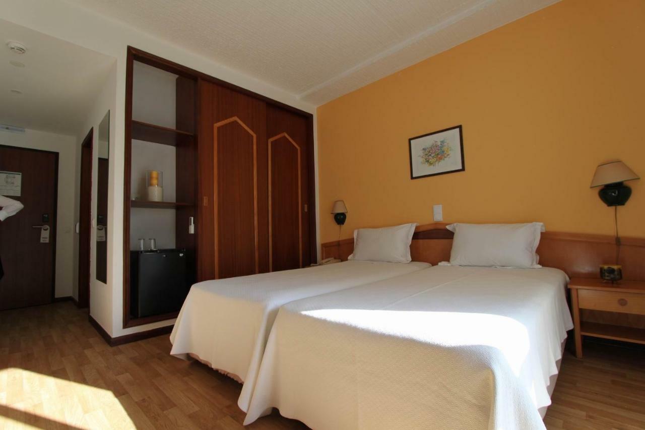 Quarto Twin com Vista Terra