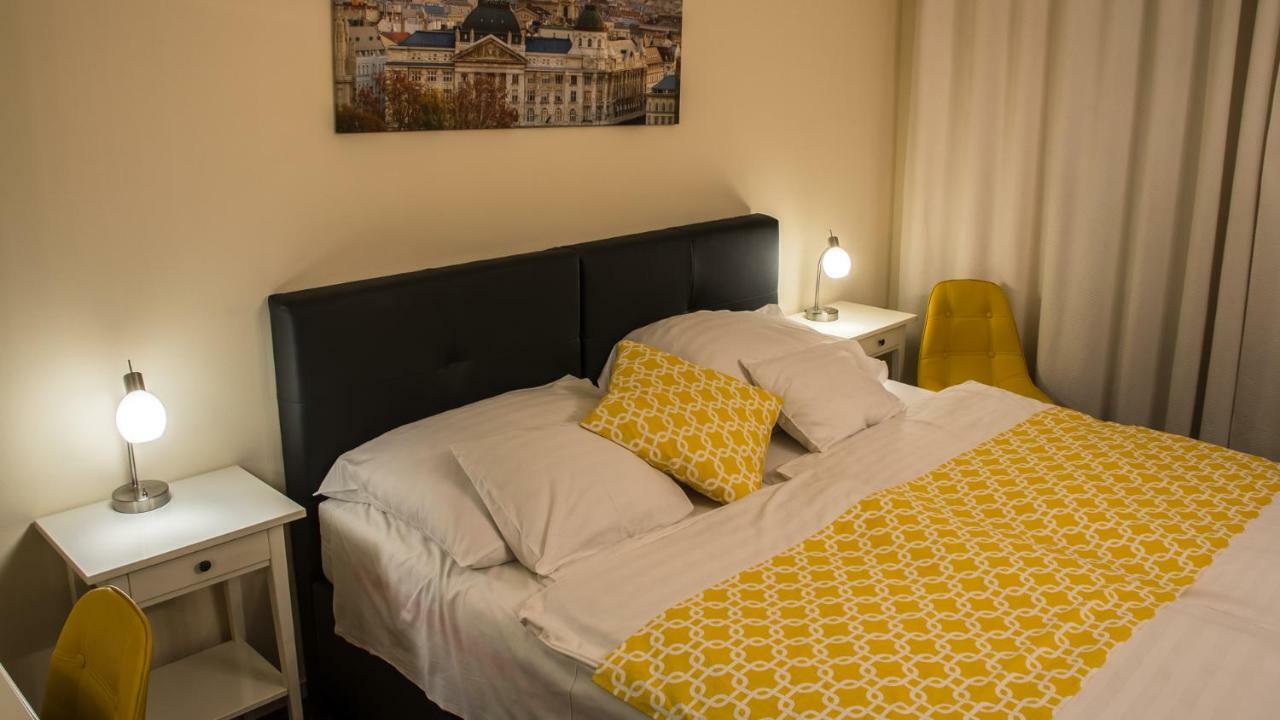 Double or Twin Room,1133440083:JPEG