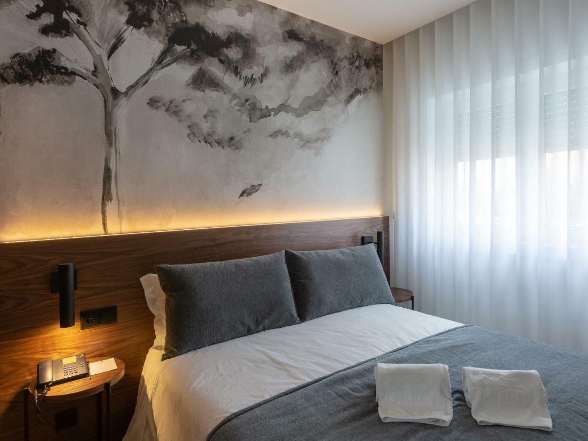Quarto Duplo Standard