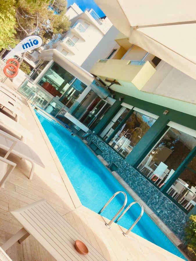 Classic Double or Twin Room Sea View