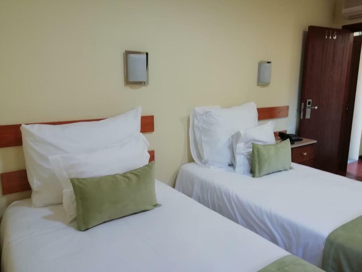 Twin Room,805837170:JPEG