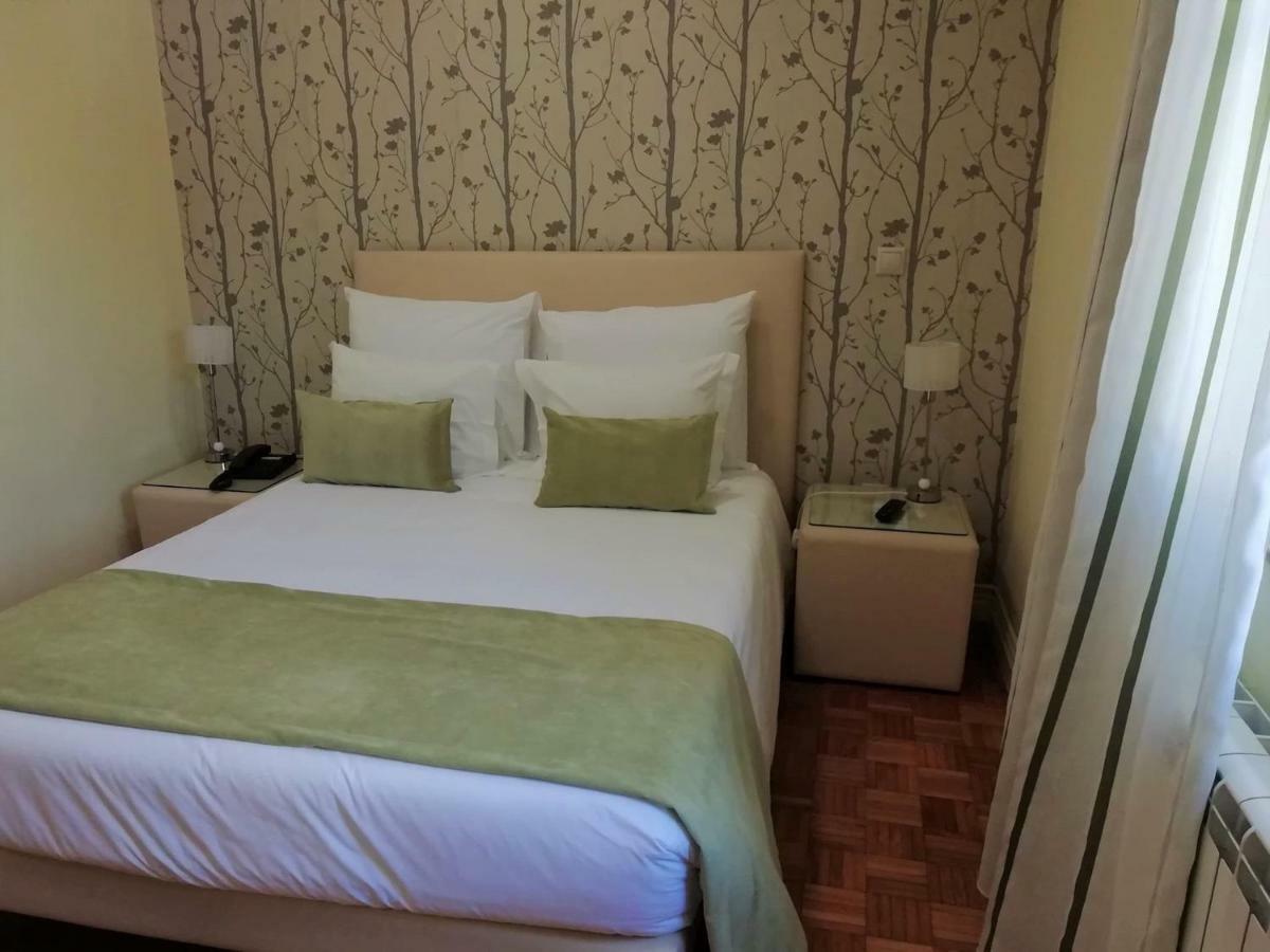 Single Room,805833255:JPEG