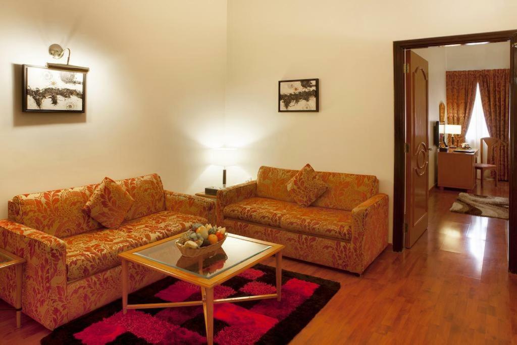 Family Suite One Bedroom with King Bed