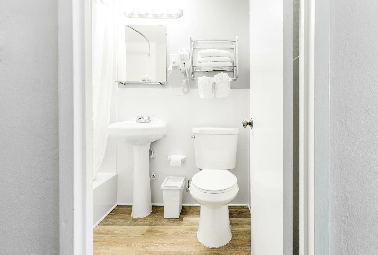 Standard Room,1282266739:JPEG
