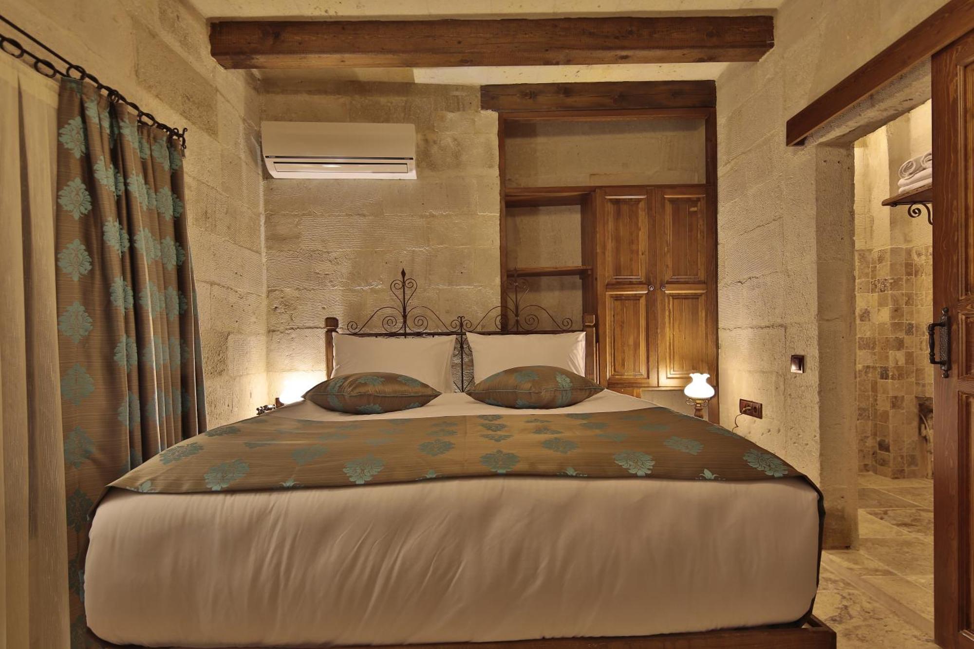 Standard Double Room,169468227:JPEG