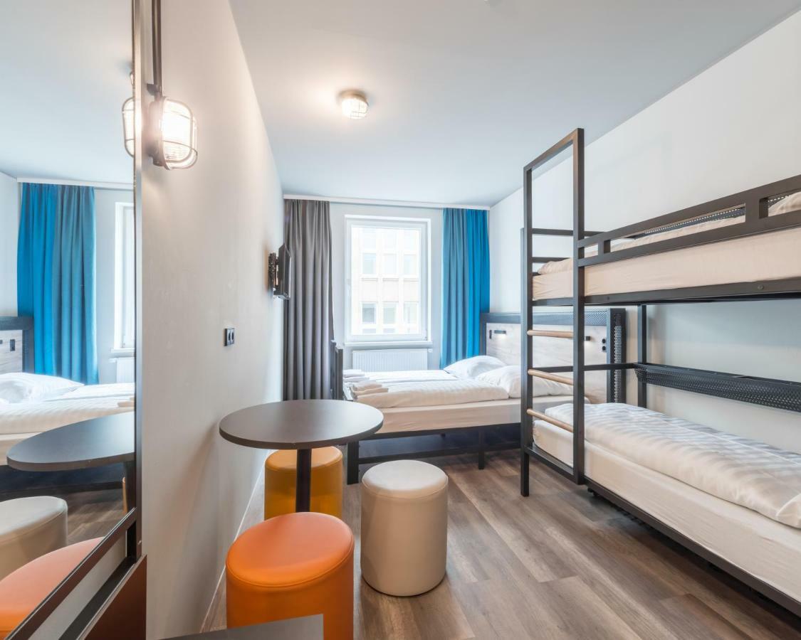 Triple Room,1212119572:JPEG