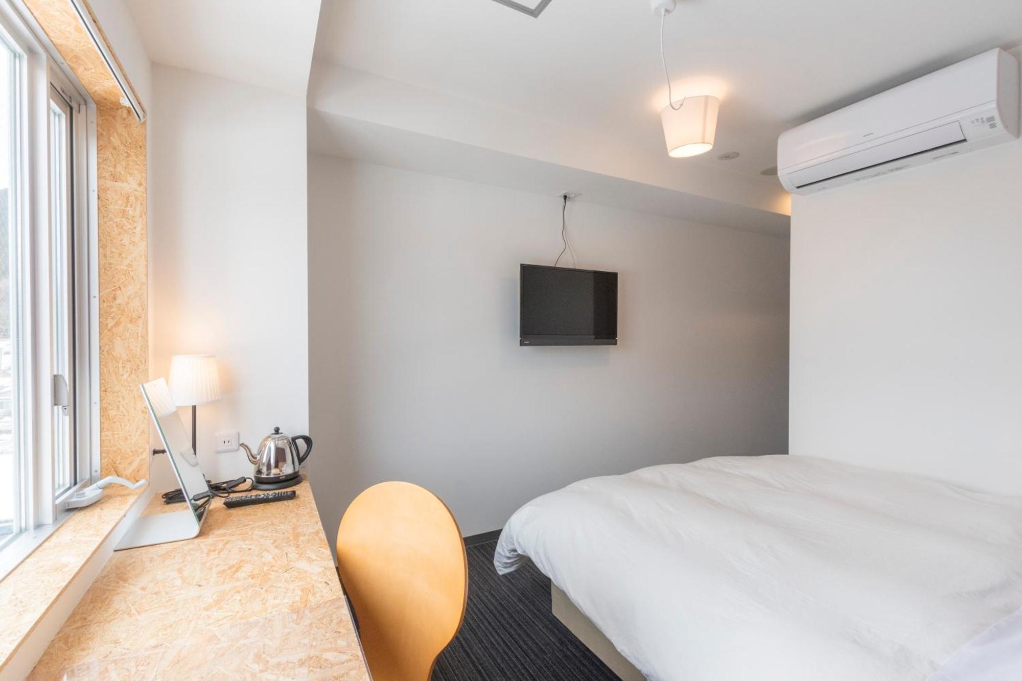 Double Room Upper Floor Non-Smoking